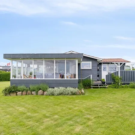 Holiday home Diddi - 170m From The Sea By Interhome *